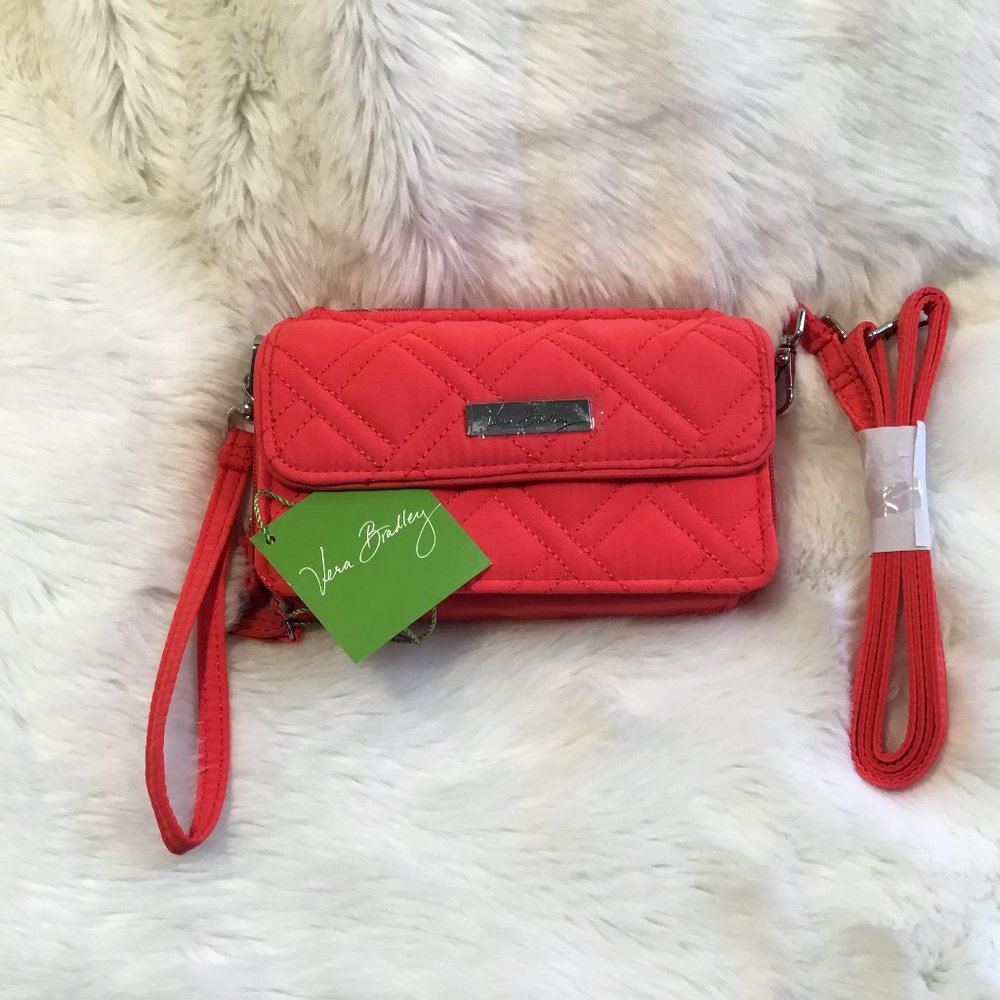 NWT Vera Bradley All In One Crossbody for iPhone 6+/7+ Canyon Sunset